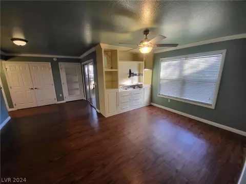 555 E Silverado Ranch Blvd #1012, Las Vegas, NV 89183