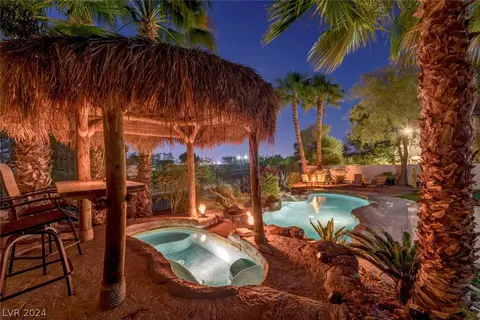 1154 Forum Veneto Dr, Henderson, NV 89052