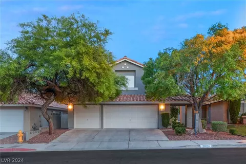 2024 Summit Pointe Dr, Las Vegas, NV 89117