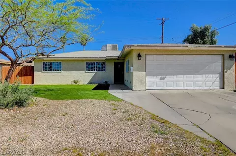 2308 Oakwood Ave, North Las Vegas, NV 89030