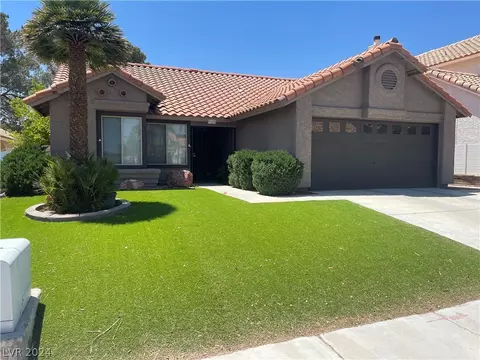 9109 Sandy Shores Dr, Las Vegas, NV 89117