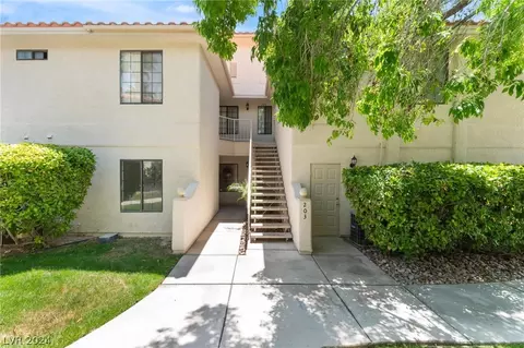 2625 S Durango Dr #101, Las Vegas, NV 89117