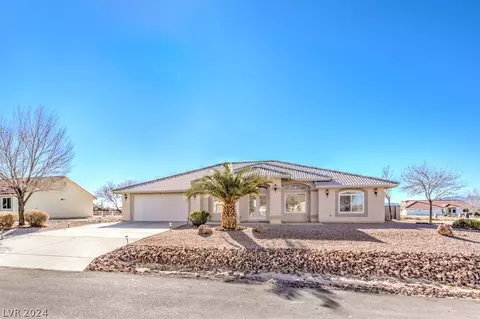741 Indian Wells Ct, Pahrump, NV 89060