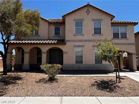 5642 Clarendon Ln, North Las Vegas, NV 89081