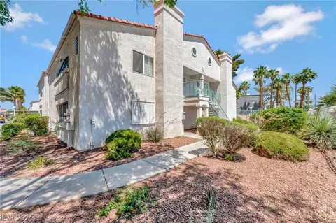 2725 S Nellis Blvd #2004, Las Vegas, NV 89121