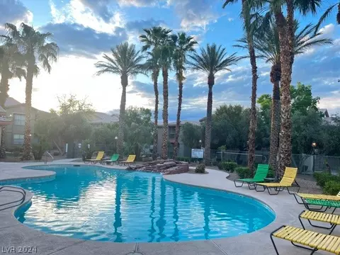 8000 Badura Ave #1009, Las Vegas, NV 89113
