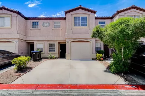 1925 Hodgenville St #105, Las Vegas, NV 89106