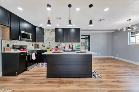308 Flaxen Cir, Las Vegas, NV 89107