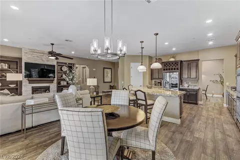 2437 Cingoli St, Henderson, NV 89044