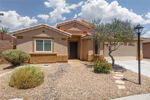 8216 Cabin Springs Ave, Las Vegas, NV 89131