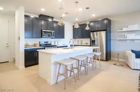11419 Peak Landing Ave #124, Las Vegas, NV 89138