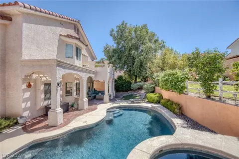 2001 Sedona Path Way, Las Vegas, NV 89128