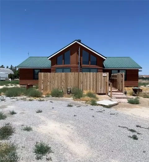 270 W Patricia Ave, Pahrump, NV 89060
