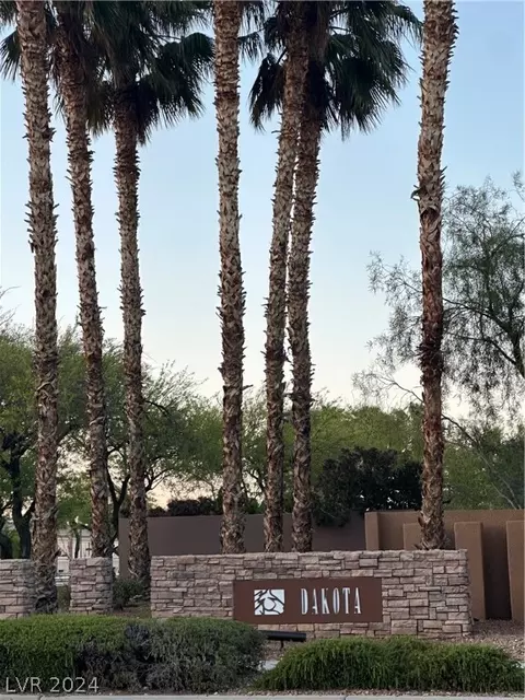 800 Peachy Canyon Cir #203, Las Vegas, NV 89144
