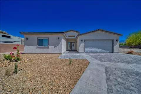 5470 E Lincolnwood Ct, Pahrump, NV 89061