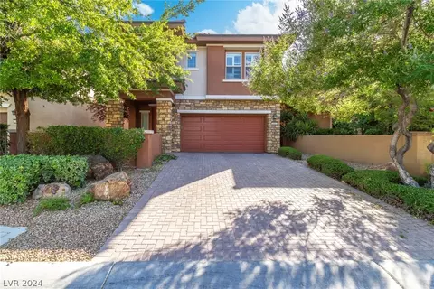 5585 Alden Bend Dr, Las Vegas, NV 89135