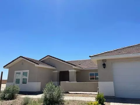 4581 Honey Locust Dr, Pahrump, NV 89061