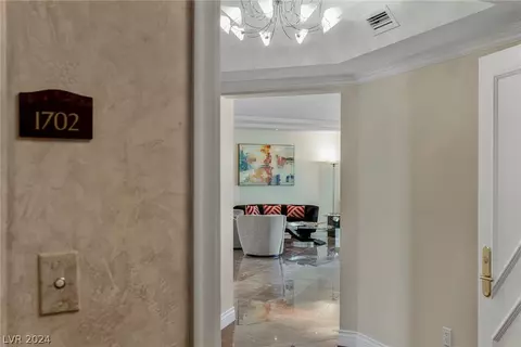 2857 Paradise Rd #1702, Las Vegas, NV 89109