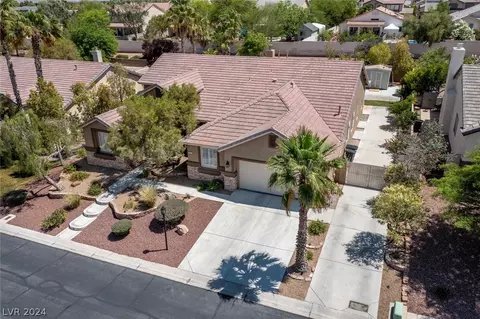 8501 Mystic Night Ave, Las Vegas, NV 89143