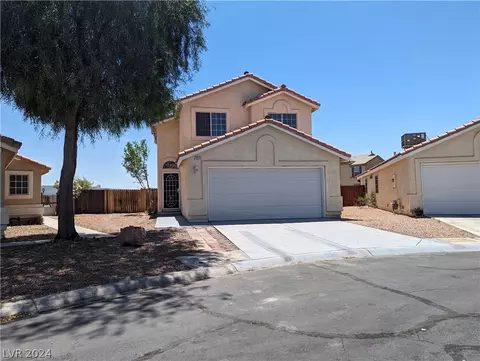5271 Marauder Ct, Las Vegas, NV 89115