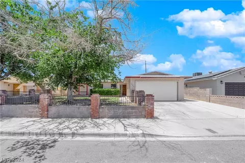 604 Carpenter Dr, Las Vegas, NV 89107