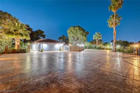 3230 Montecito Dr, Las Vegas, NV 89120