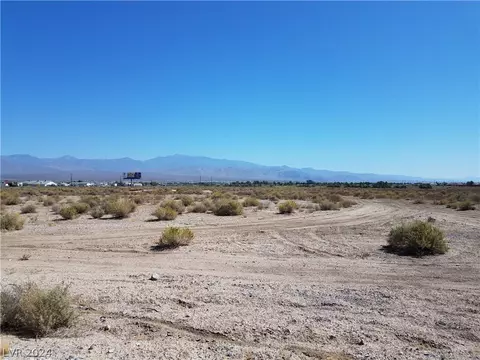 1100 S Turquoise, Pahrump, NV 89048