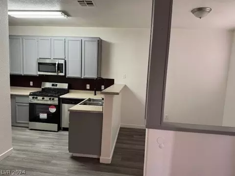 4730 E Craig Rd #1088, Las Vegas, NV 89115