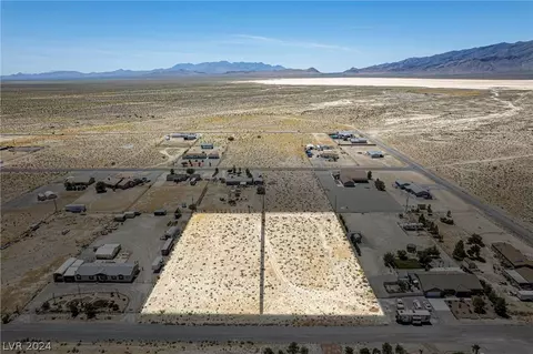 2061 Jayme St, Pahrump, NV 89048