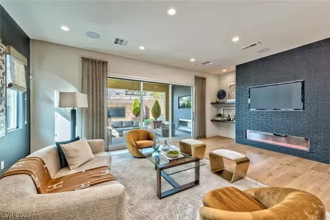 Living - 2538 Strathmill Ave, Henderson, NV 89044 photo 2 of 2