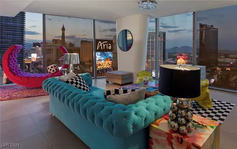 3722 Las Vegas Blvd #1906, Las Vegas, NV 89158