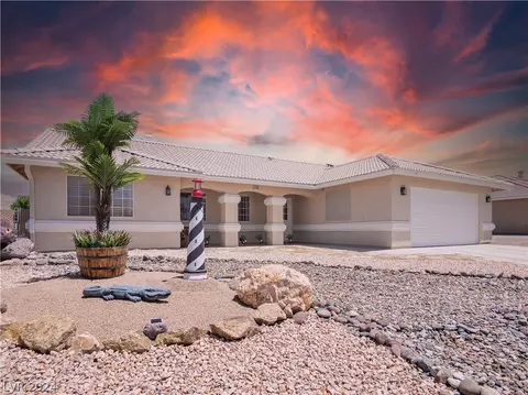 5380 E Chasemoor St, Pahrump, NV 89061