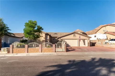 1018 Azure Heights Pl, Las Vegas, NV 89110
