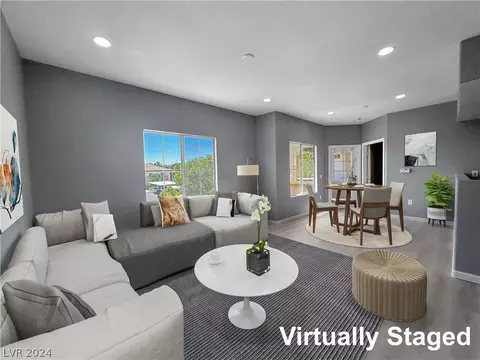 3400 Cabana Dr #2102, Las Vegas, NV 89122