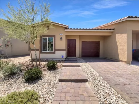 7537 Crested Moon St, North Las Vegas, NV 89084