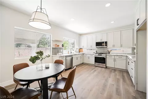 812 Baymist Ave, Henderson, NV 89052