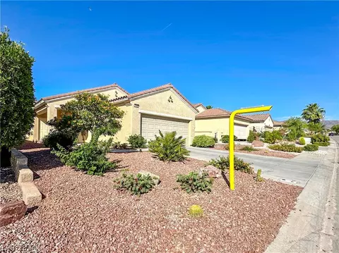 2786 Meadow Park Ave, Henderson, NV 89052