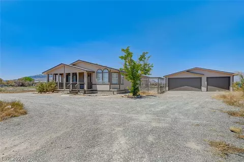 1190 W Bunarch Rd, Pahrump, NV 89060