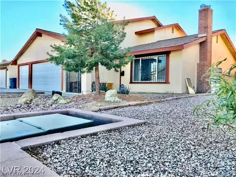 3557 Moraga Dr, Las Vegas, NV 89103