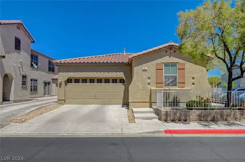 650 Monument Point St, Henderson, NV 89002