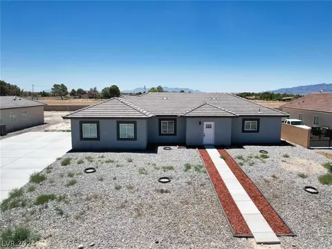 4921 Stubblefield Dr, Pahrump, NV 89061