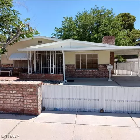 700 Cactus Ln, Las Vegas, NV 89107
