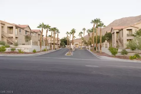 2110 N Los Feliz St #2009, Las Vegas, NV 89156