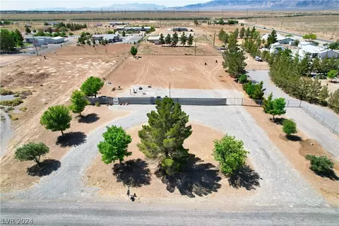 81 Ember St, Pahrump, NV 89048