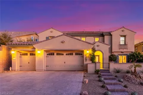 2812 Josephine Dr, Henderson, NV 89044
