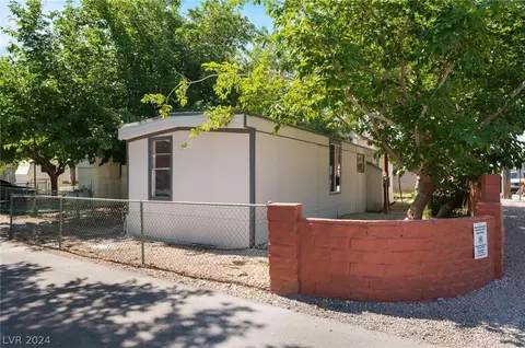 1700 N Gateway Rd #01, Las Vegas, NV 89115