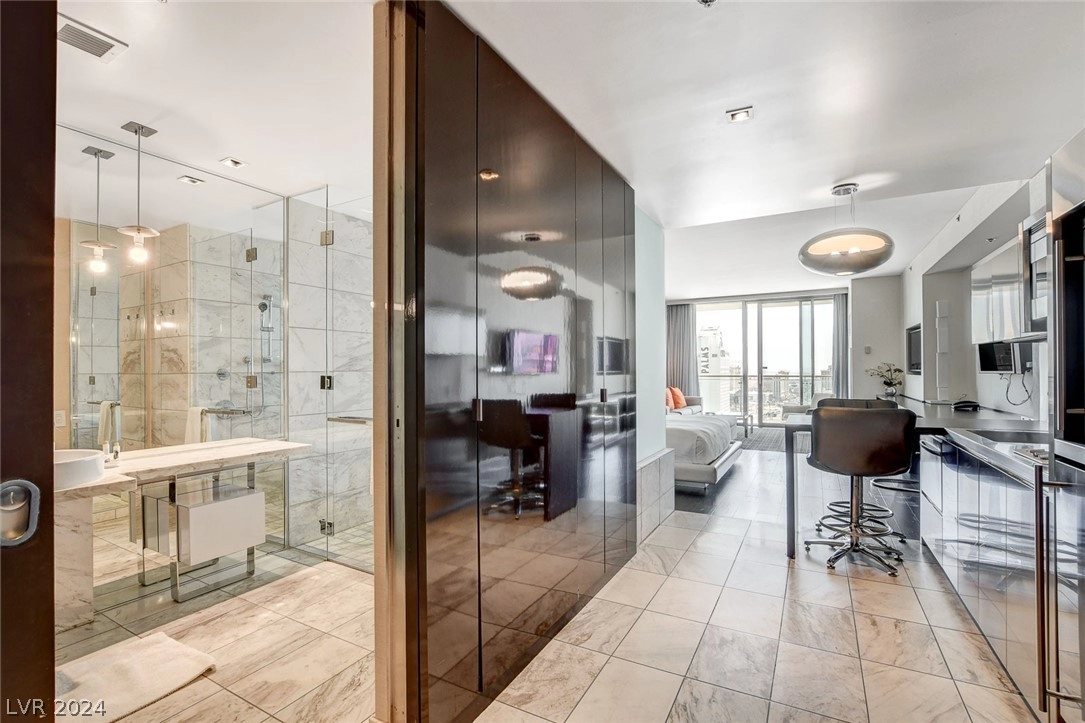 4381 W Flamingo Rd Unit 2716  