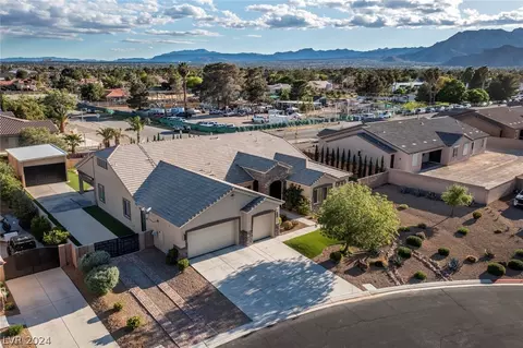 7691 Gracemoor Ct, Las Vegas, NV 89149