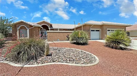 5020 E Graystone Dr, Pahrump, NV 89061
