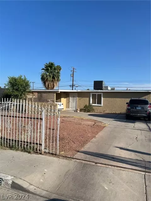 2833 Hickey Ave, North Las Vegas, NV 89030
